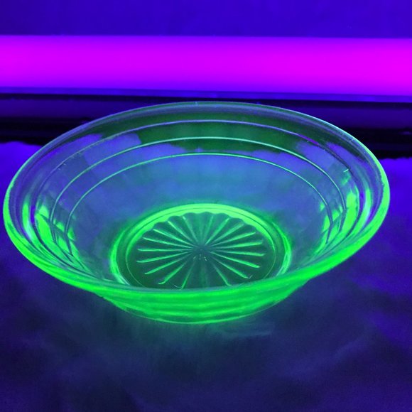 Vintage Vaseline Glass Dessert Bowl Block Optic #23 - Picture 5 of 9